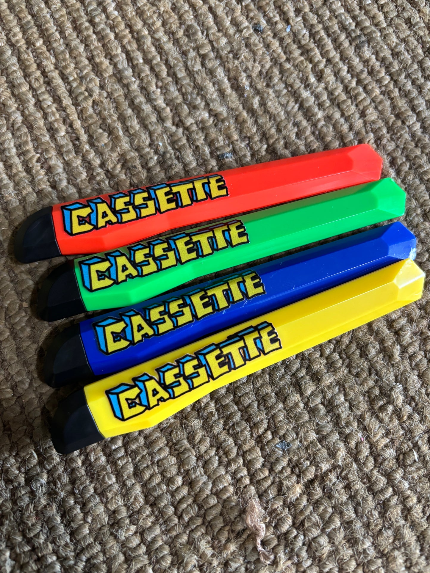 Cassette Grip Razor (asst colors)