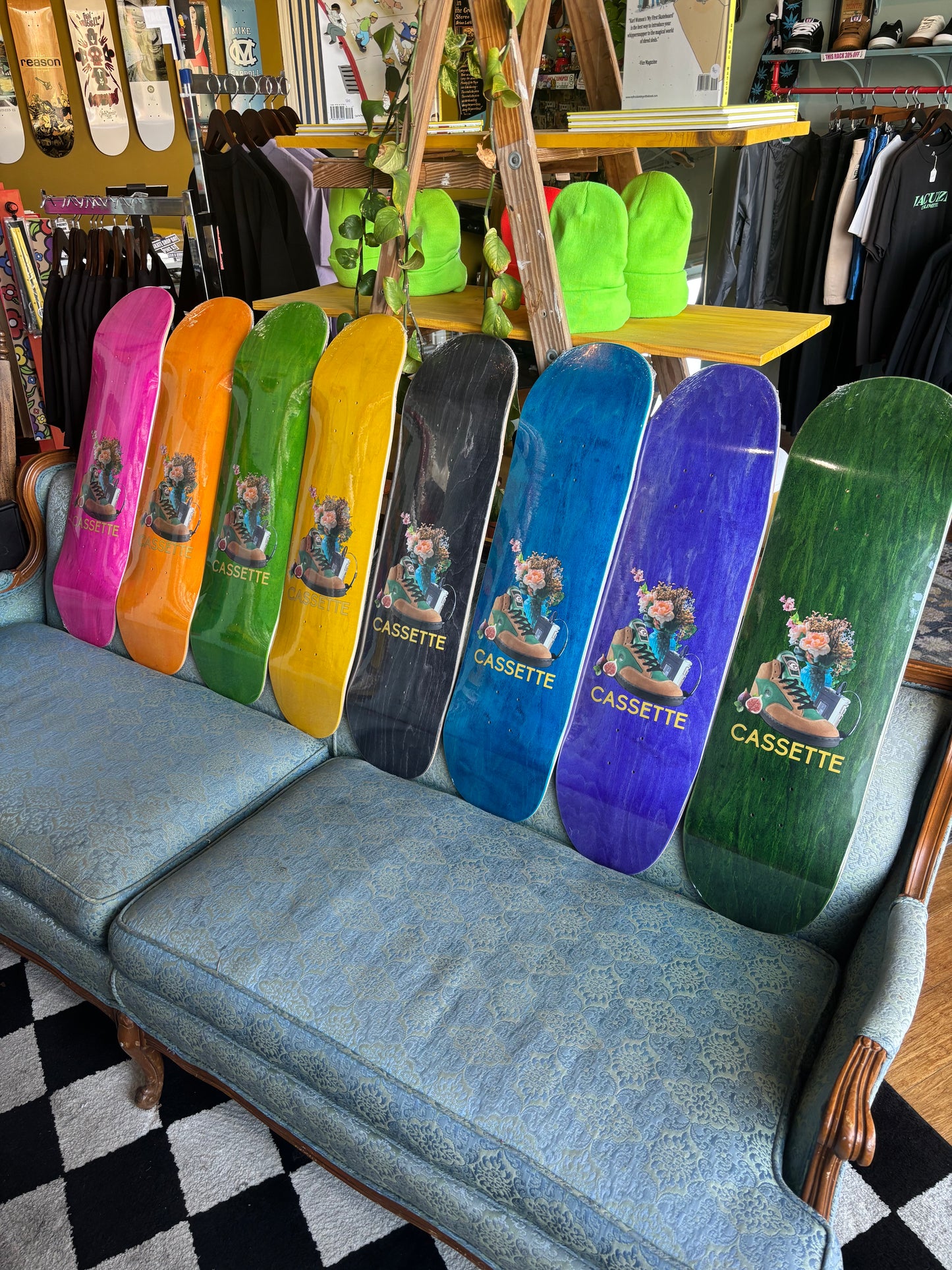 Cassette Stilllife Shop Deck (7.5-9 & 9"Egg)
