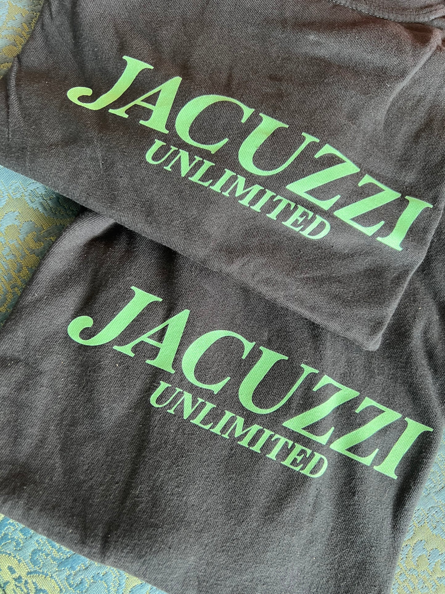 Jacuzzi Unltd Flavor T Black ( M & L)
