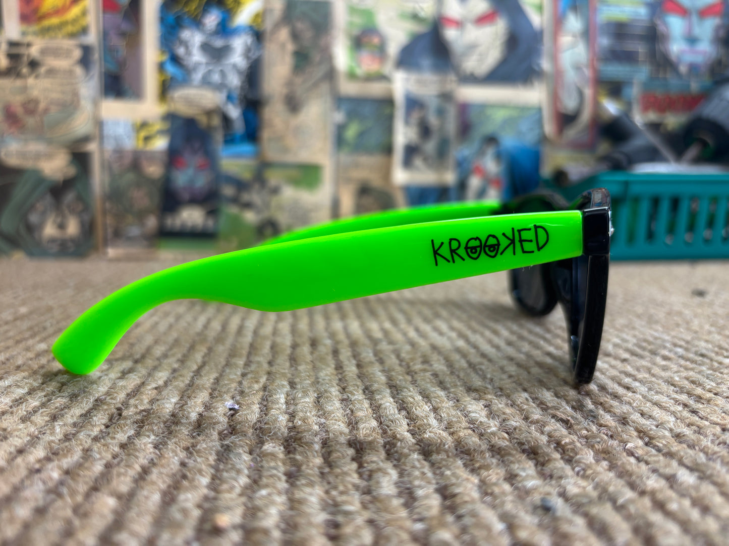 Krooked Eyes Sunglasses