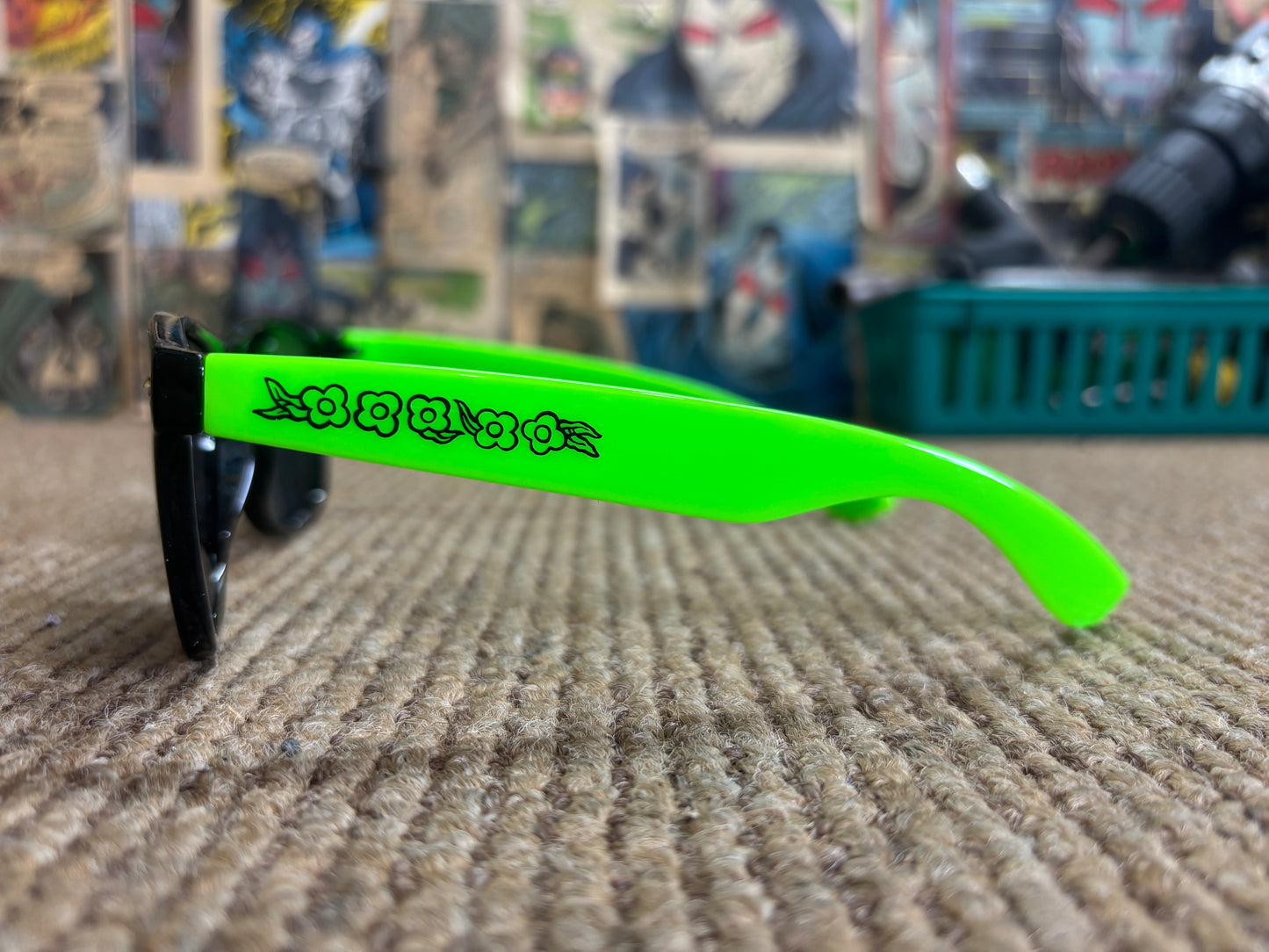 Krooked Eyes Sunglasses