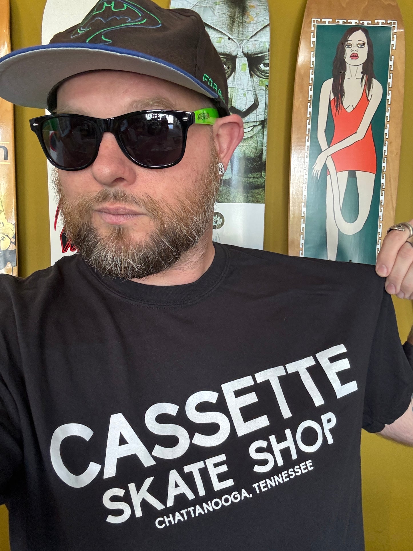 Cassette Tourism T Black/White (S-XXl)