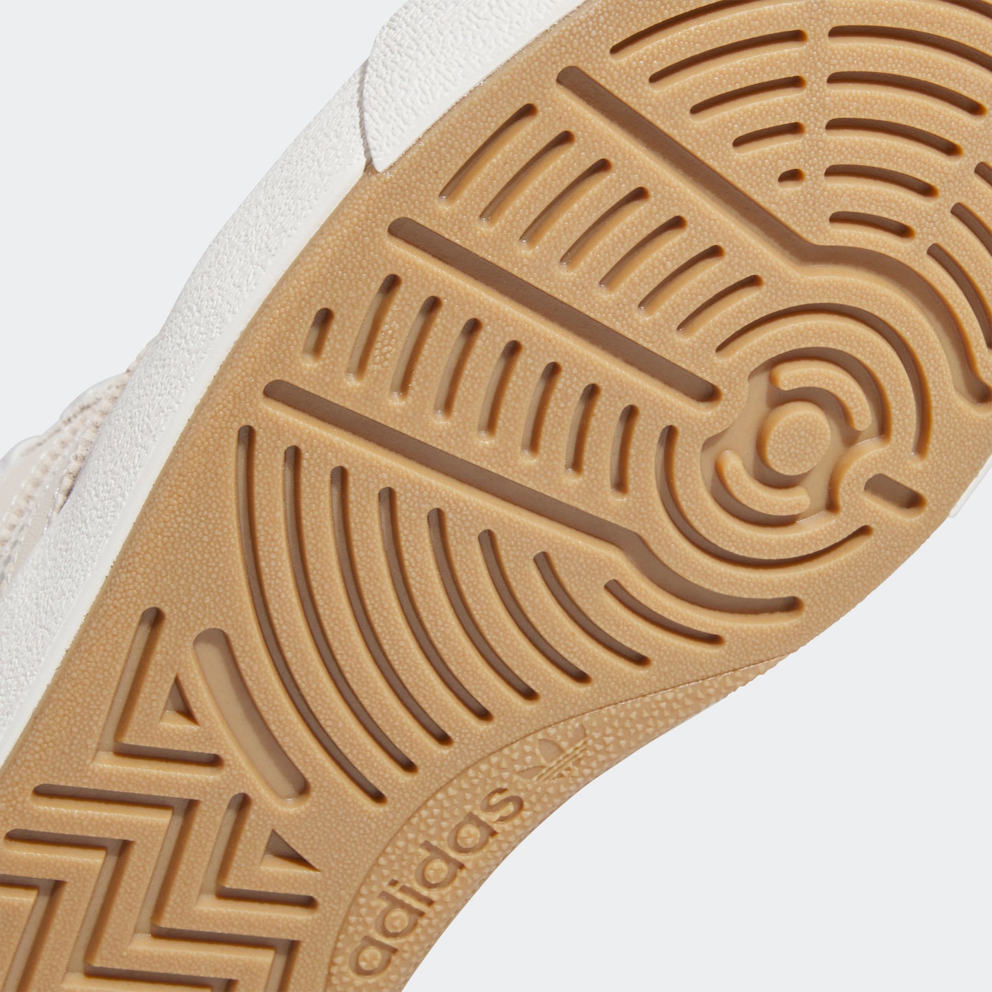 Adidas Nora Aluminum/White/Gold (9-11)