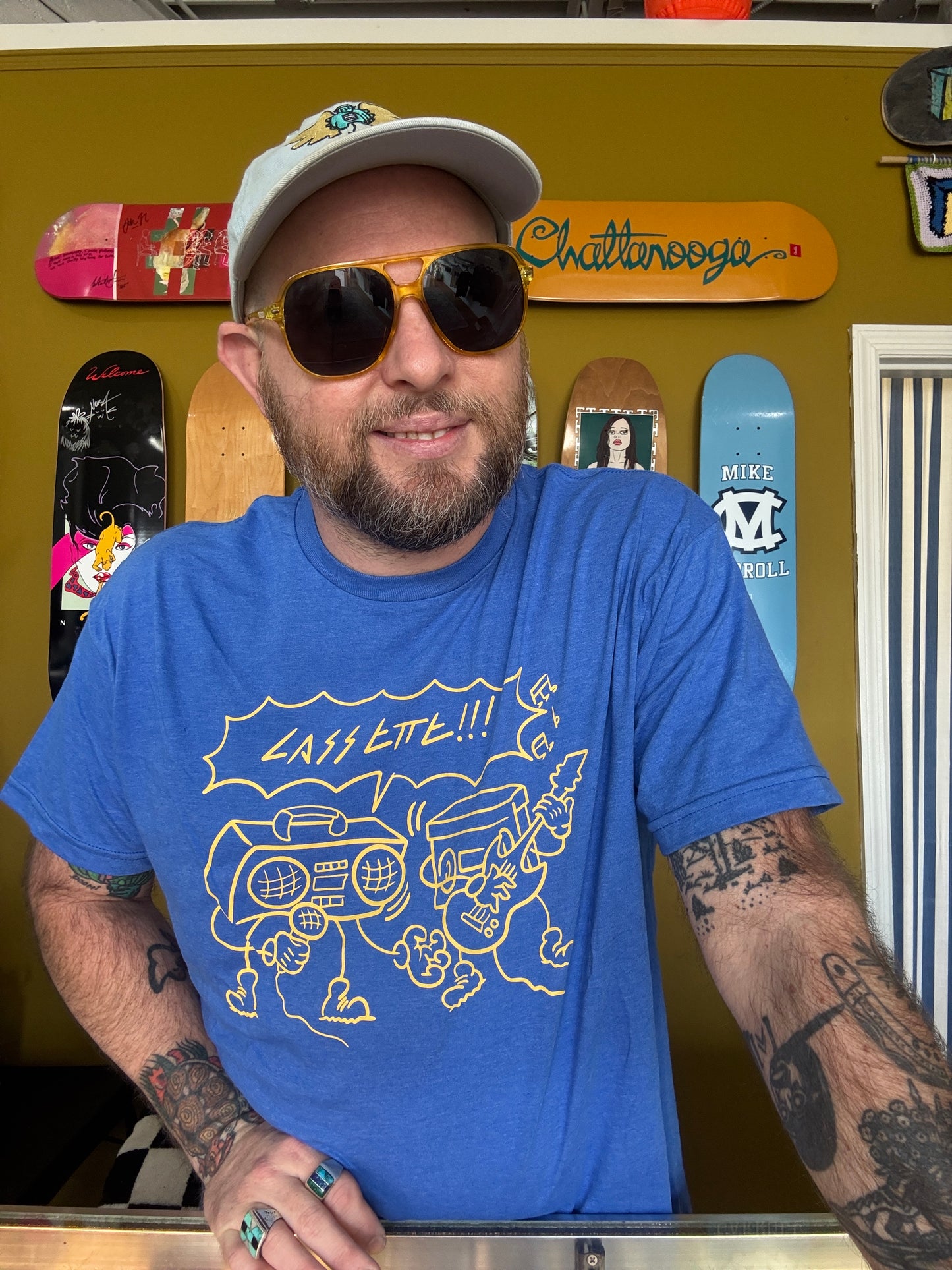 Cassette 3 years Tee Art by Picnic Tatoos Royal/ Minion (S-XXL)