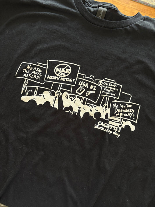 CASSETTE NO WAR SSD TEE BLACK/ White (S-XXL)