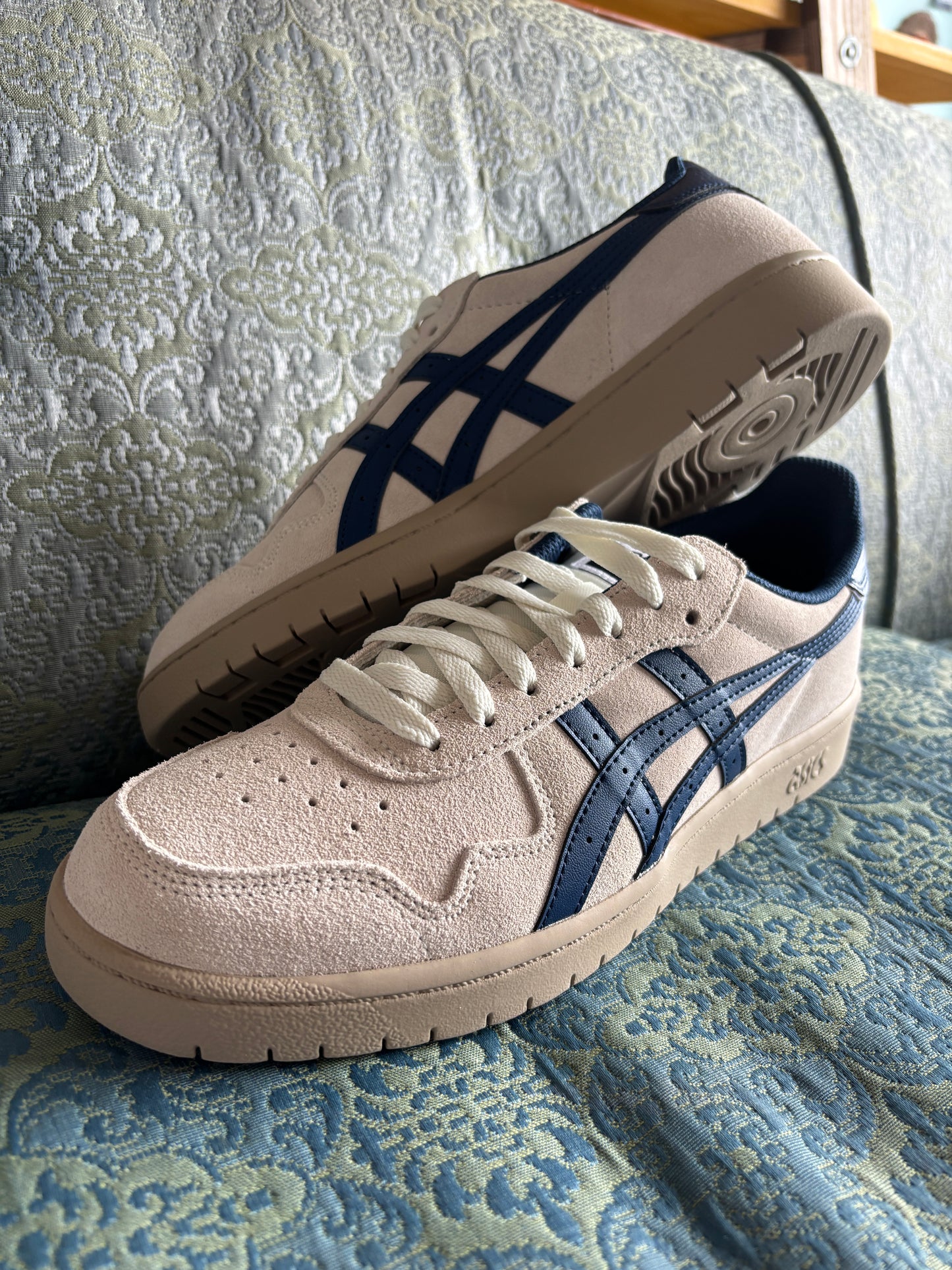 Asics Japan Pro Cream/Independence  Blue ( 9-12)