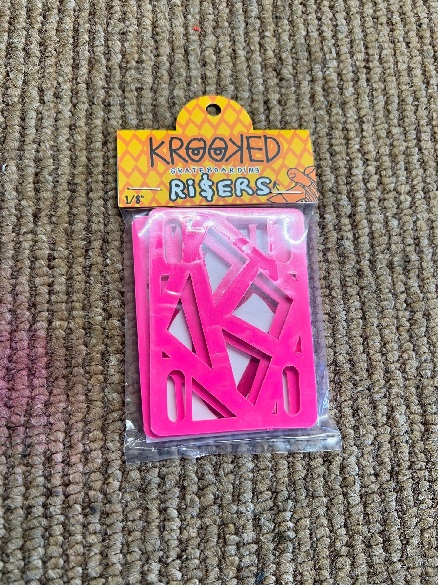 Krooked Pink risers 1/8th