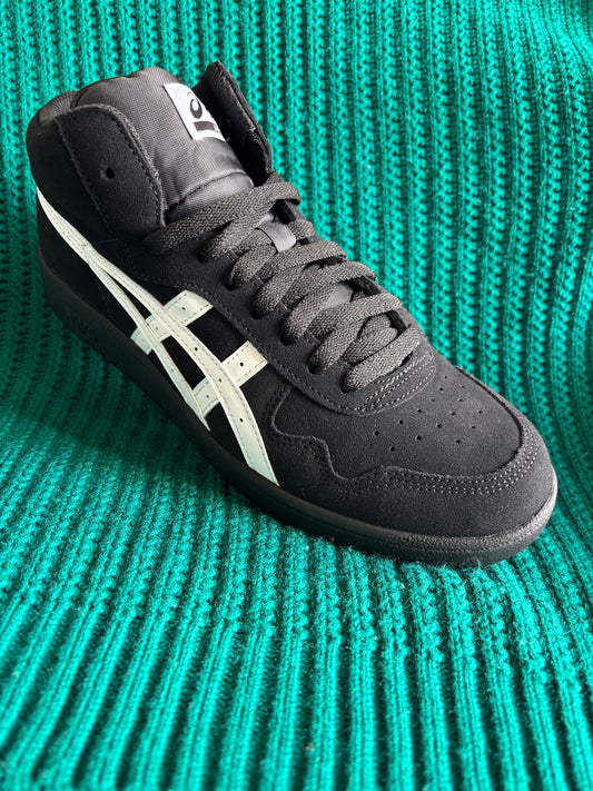 Asics Japan Pro MT Black/Bright White (9-11)