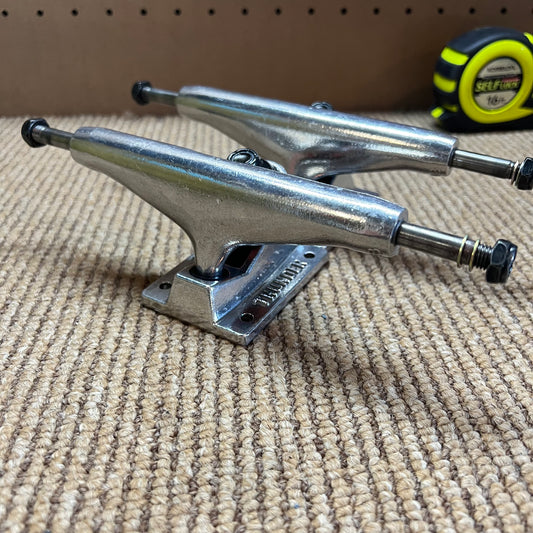 Thunder Trucks Polished
